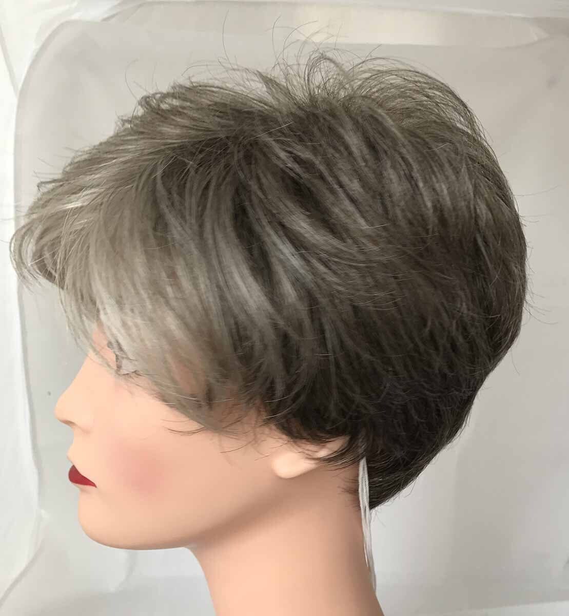 color shown: sandy silver