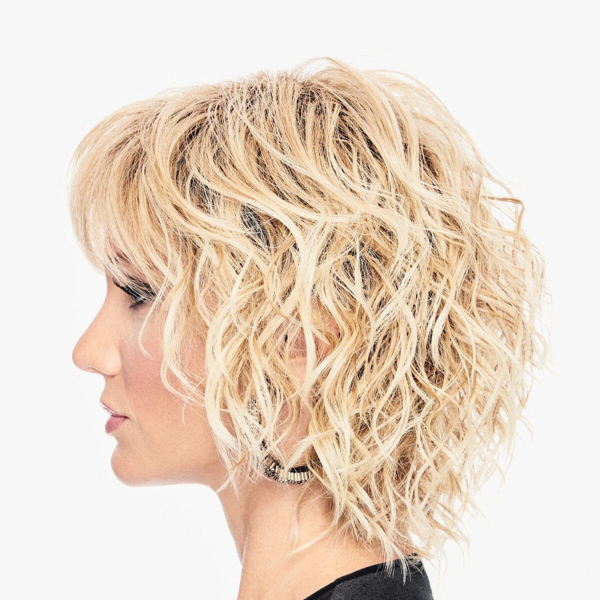 Breezy Wave Cut Wig by Hairdo